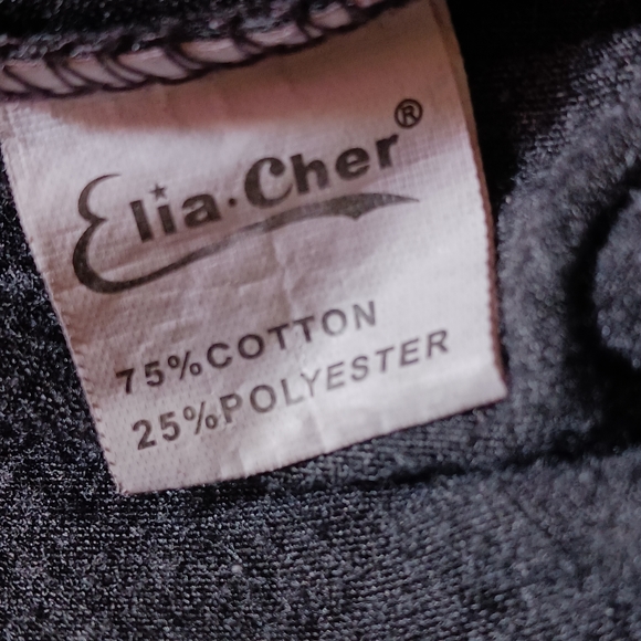 Elia Cher - Picture 4 of 6